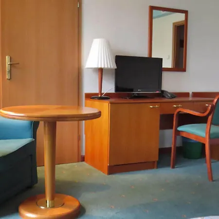 Hotel Elekt 3*