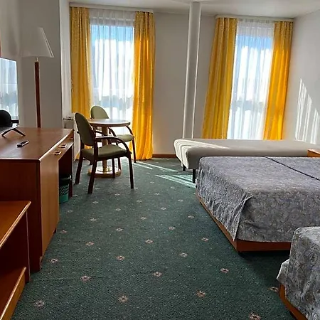 Elekt Hotel 3*